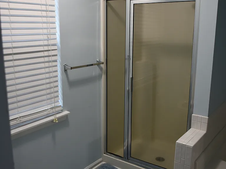 533 Oak Brook Dr — Photo 23
