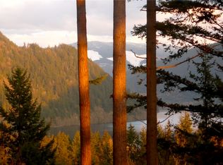 23 Grand View Ln, Bellingham, WA 98229