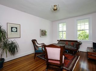 4114 Ellicott St NW, Washington, DC 20016