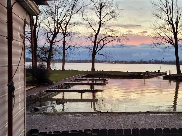 (undisclosed Address), Russells Pt, OH 43348