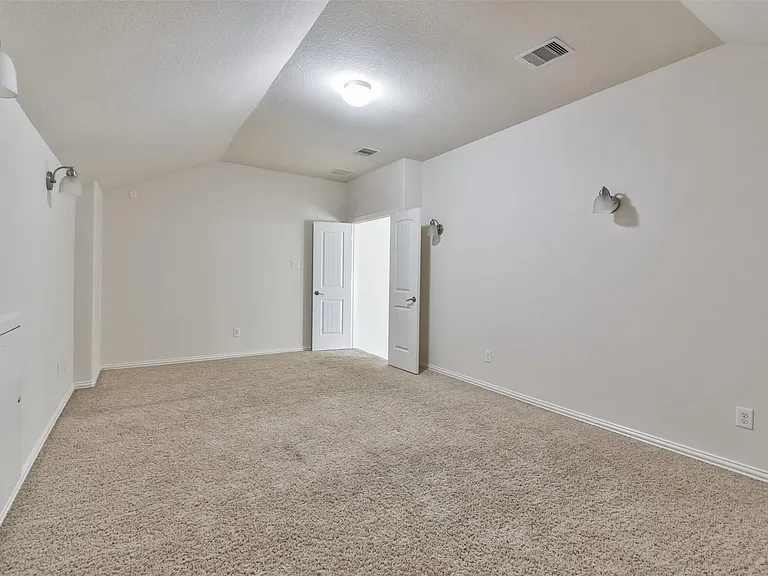 10403 Monticello Hill Dr — Photo 36
