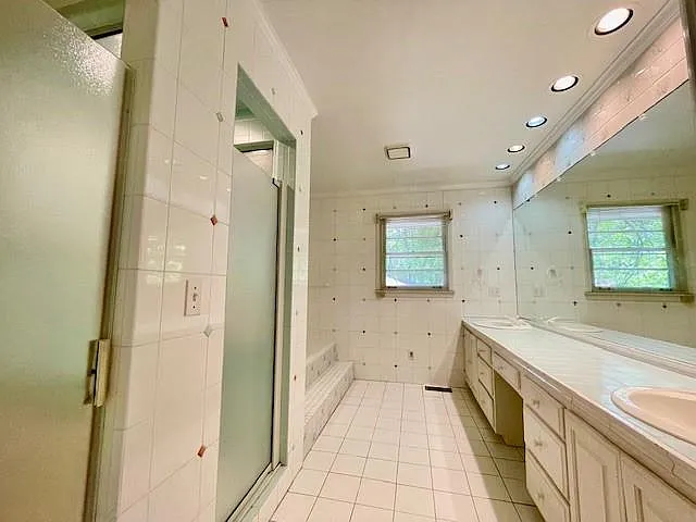 2396 Lavista Rd NE — Photo 13