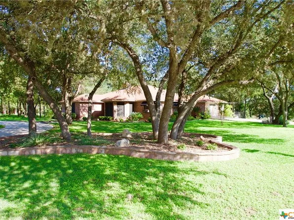 101 Colleen Ct, San Marcos, TX 78666