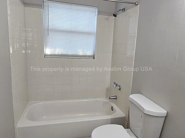 2415 N Canal St — Photo 19