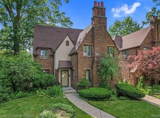 18285 Parkside St, Detroit, MI 48221