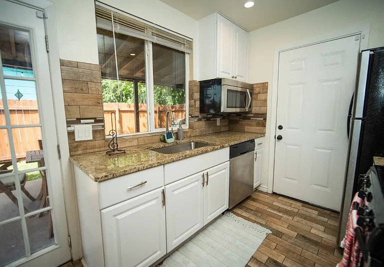 820 Turtle Creek Blvd #A — Photo 4