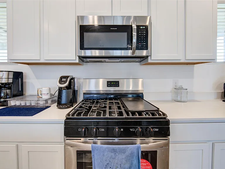 2904 Cordova Hill Dr — Photo 11