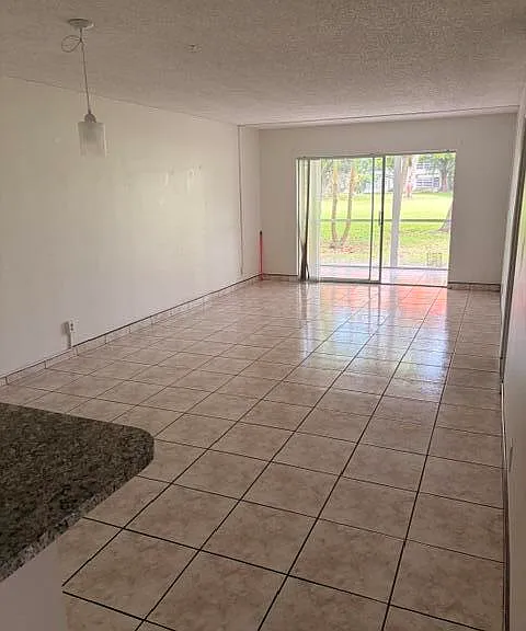 607 S State Road 7 #1G — Photo 5