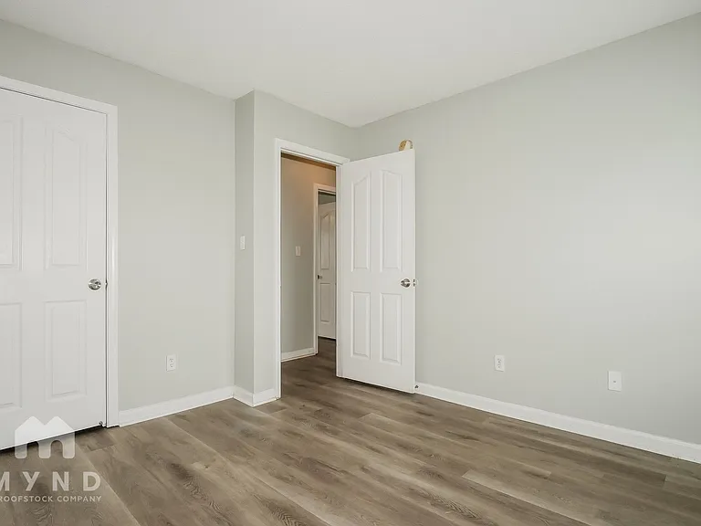 7357 Lee Ann Dr — Photo 14