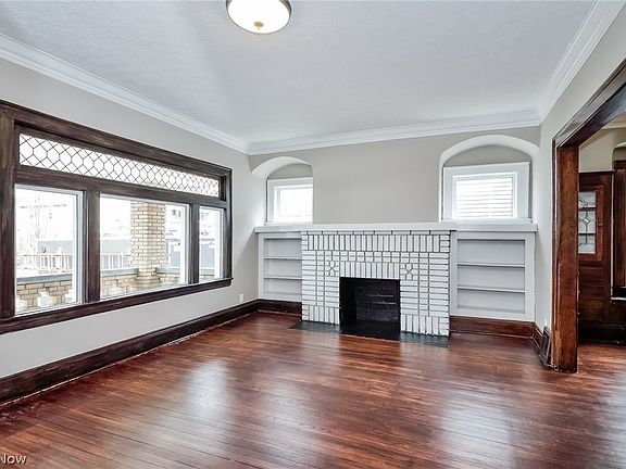3rd image of 15113 Arden Ave