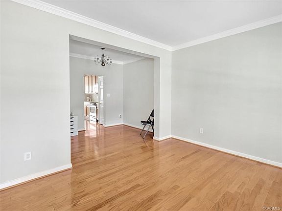 4th image of 7702 Willow Leaf Ct