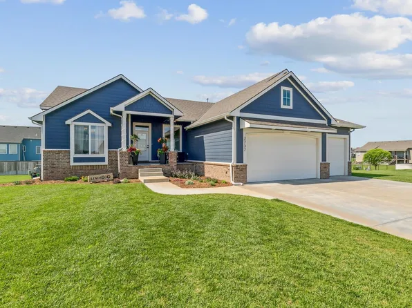 2737 N Eagle Ct, Wichita, KS 67226