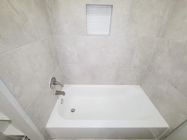 15814 Murrelet Ct — Photo 30
