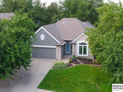 17320 Pine Cir, Omaha, NE, 68130