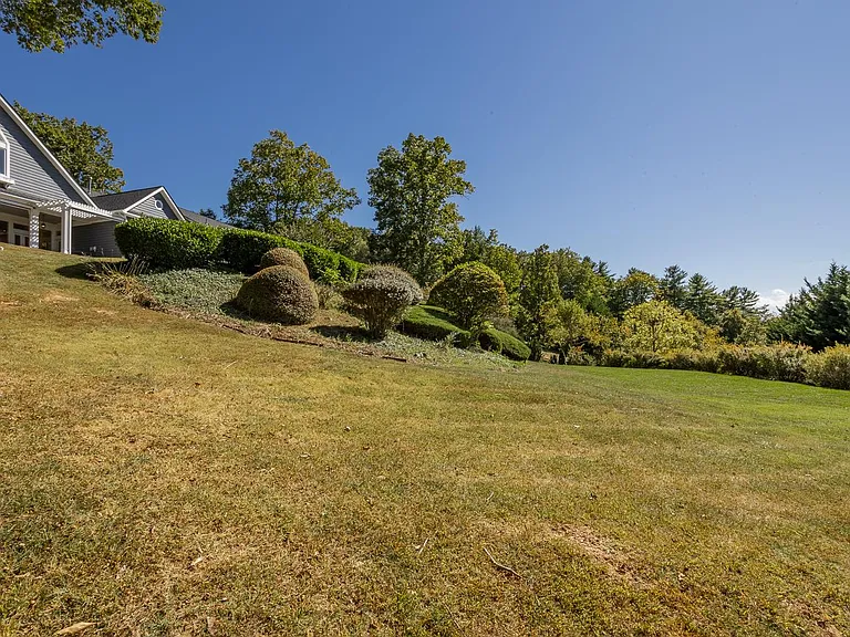 58 Running Ridge Rd — Photo 4