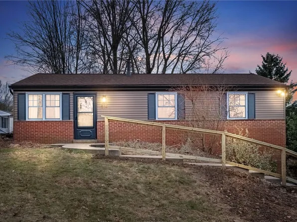 514 Crestview Dr, Pittsburgh, PA 15239