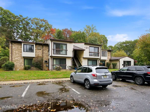 131 Amberly Drive #C, Manalapan, NJ 07726