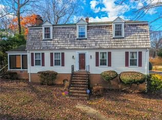 8200 Capelwood Dr, North Chesterfield, VA 23235