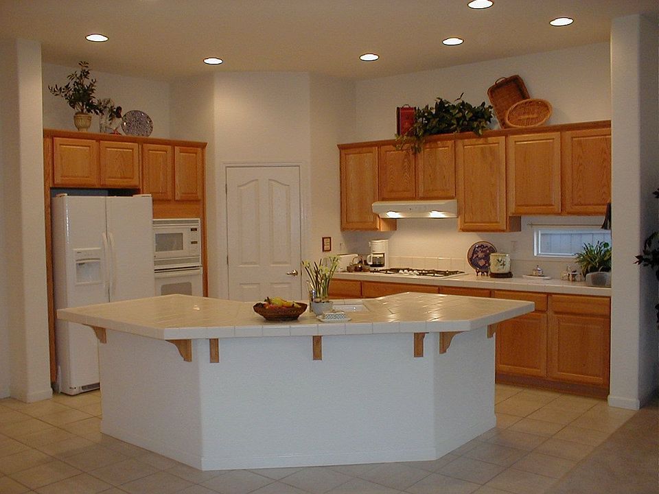 1st image of 1312 Beckett Dr
