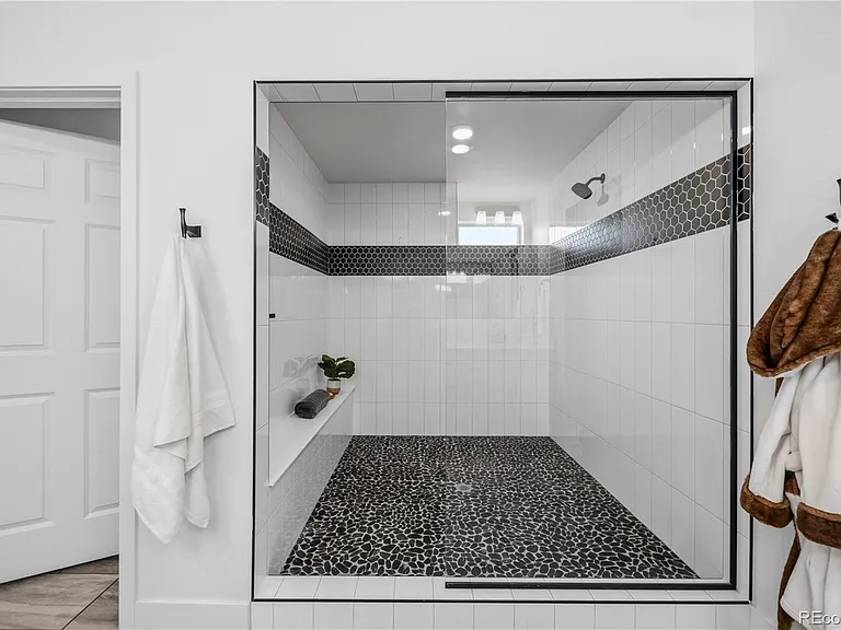 20750 E Beekman Pl — Photo 33