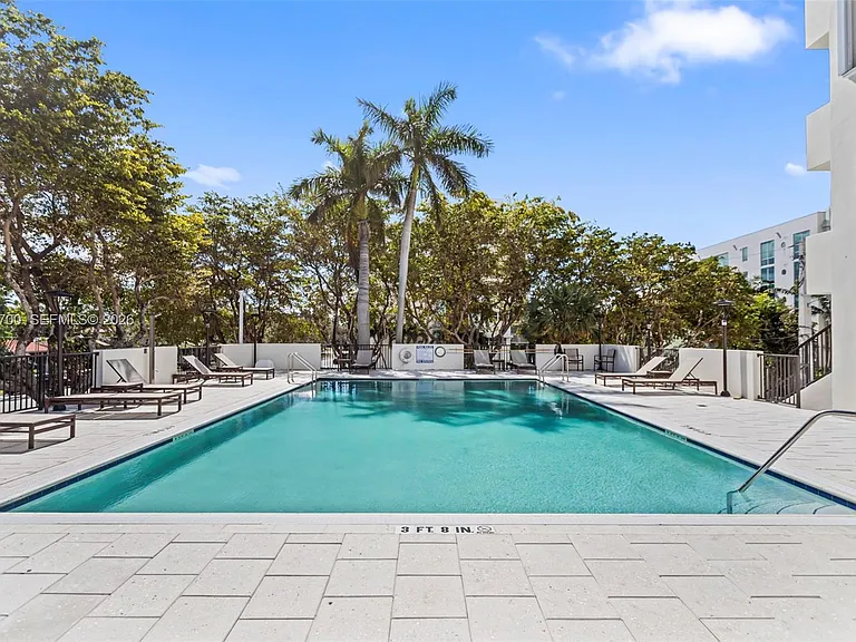 340 Sunset Dr #1211 — Photo 3