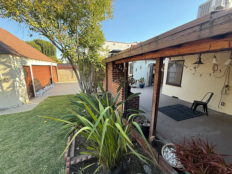 2516 Lyric Ave — Photo 16