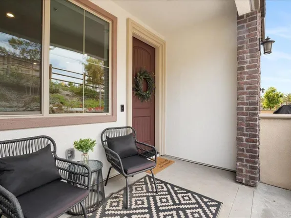 1856 Red Willow Way, Oceanside, CA 92056