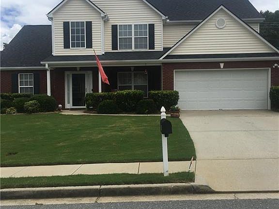 2nd image of 3586 Garden Manor Dr