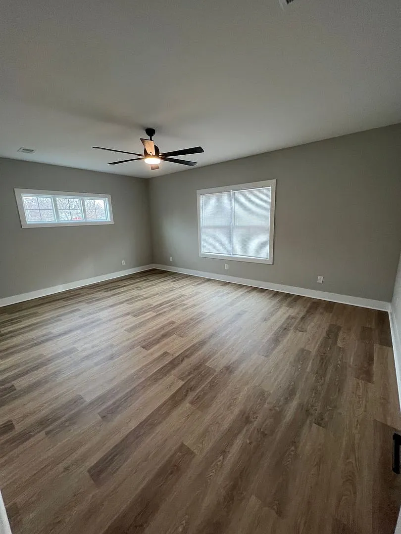 New Construction!! 2/Bed-2.5/Bath Townhome Georgetown (Coming soon in September) — Photo 3