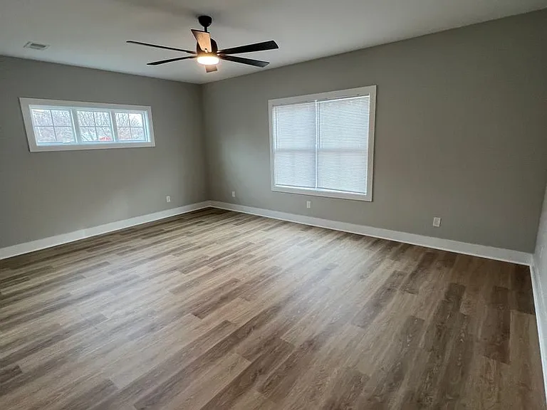 106 Tivoli Path — Photo 3