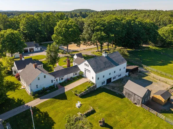 298 Piscassic Road, Newfields, NH 03856