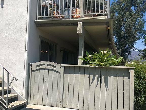 2nd image of 861 Cinnamon Ln