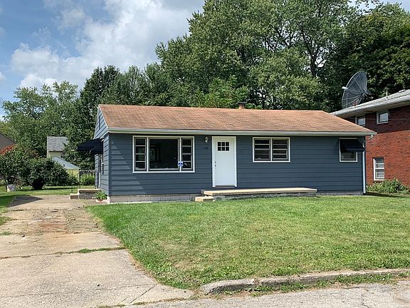 5th image of 140 Fairdale Ave