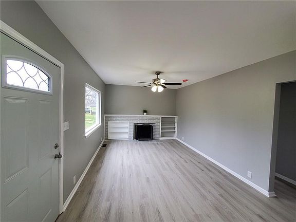 5th image of 9825 E Raymond St