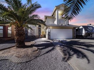 11045 Golden Pond Dr, El Paso, TX 79934