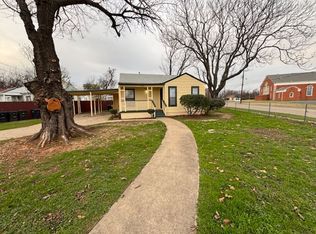 3100 Chilton St, Fort Worth, TX 76112