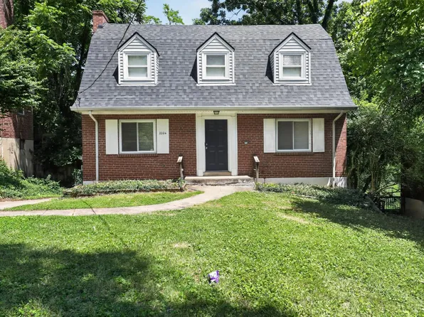 2204 Shasta Pl, Cincinnati, OH 45211