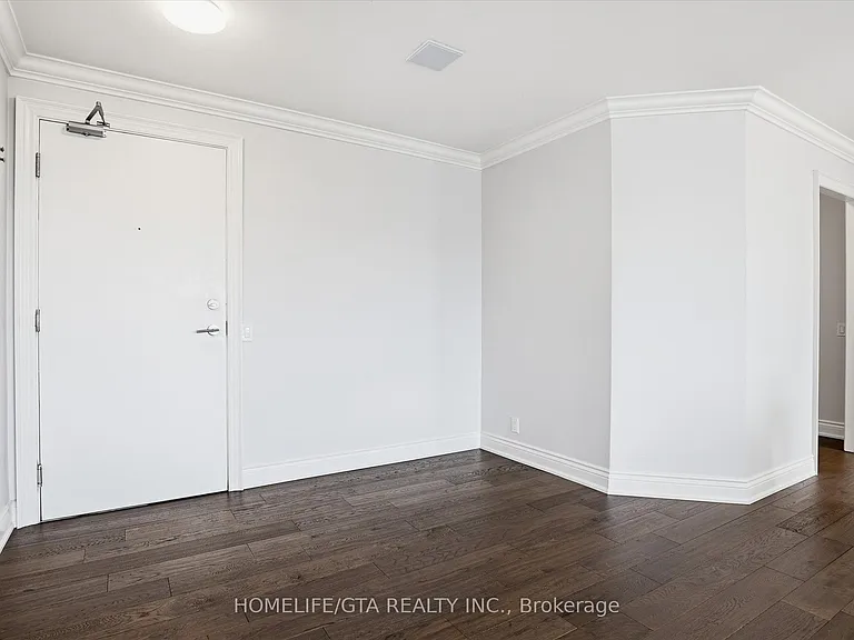 1720 Eglinton Ave E #821 — Photo 9