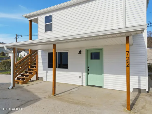 722 Virginia Ave, Harriman, TN 37748
