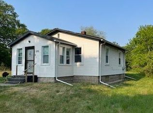 1355 Durbin St, Gary, IN 46406