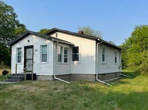 1355 Durbin St, Gary, IN 46406