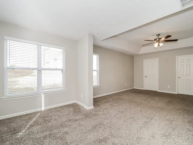 8416 Somerton Cir — Photo 8