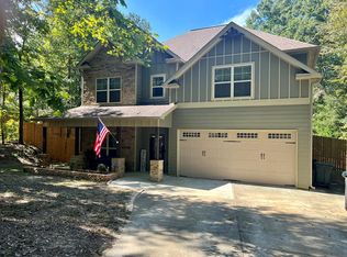 165 Spring Hill Dr, Ellerslie, GA 31807