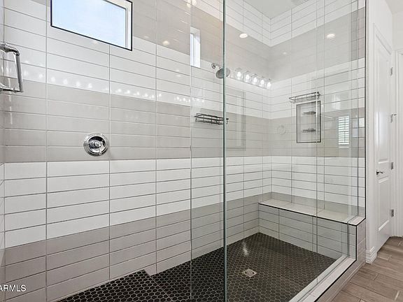 5th image of 11249 N BLAKELY Street