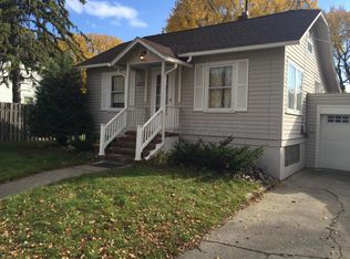 1023 11th Ave S, Moorhead, MN 56560