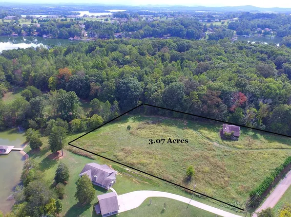 2050 Bat Creek Rd E, Vonore, TN 37885