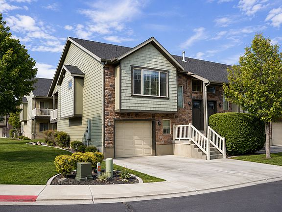 2nd image of 88 E River View Dr