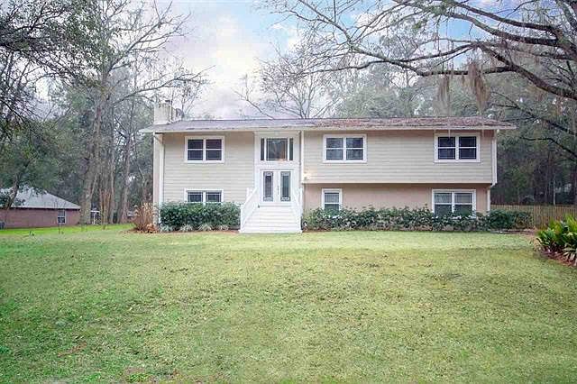 1st image of 2627 Lucerne Dr