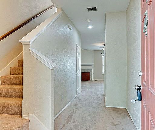 5th image of 11701 Cottontail Dr