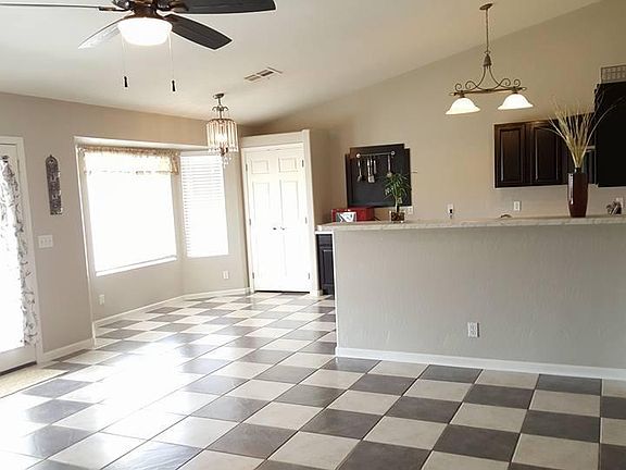 5th image of 416 N 110th St